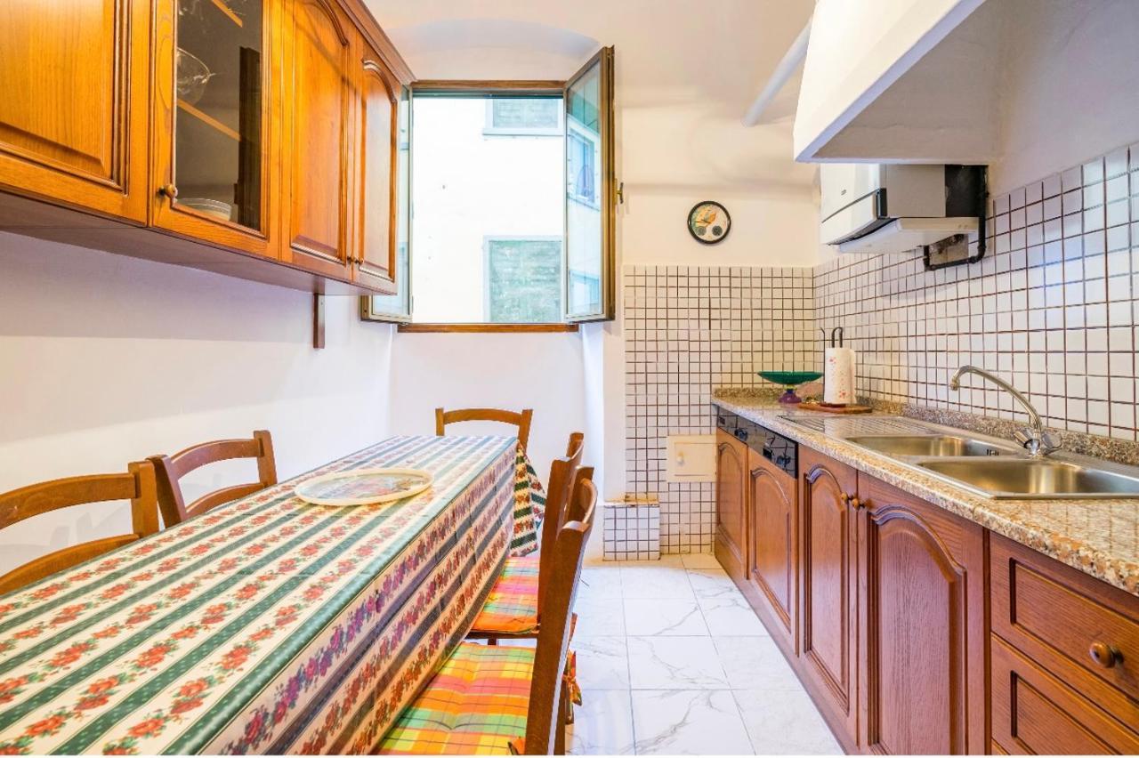 Central And Spacious Apartment ฟลอเรนซ์ ภายนอก รูปภาพ